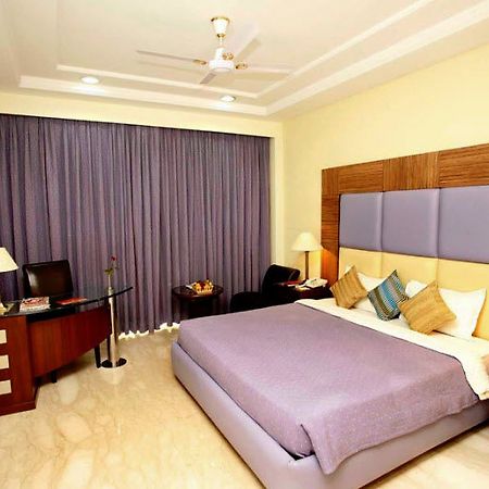 Hotel Star Rocks New Delhi Luaran gambar